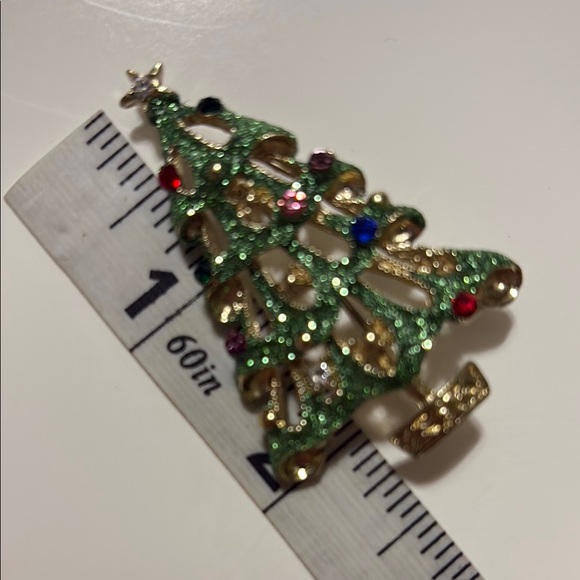 Festive Green and Gold Christmas Tree Brooch Vintage - Picture 4 of 7